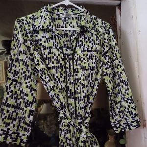 MOONLIGHT BAY BLOUSE. SIZE LADIES SMALL.